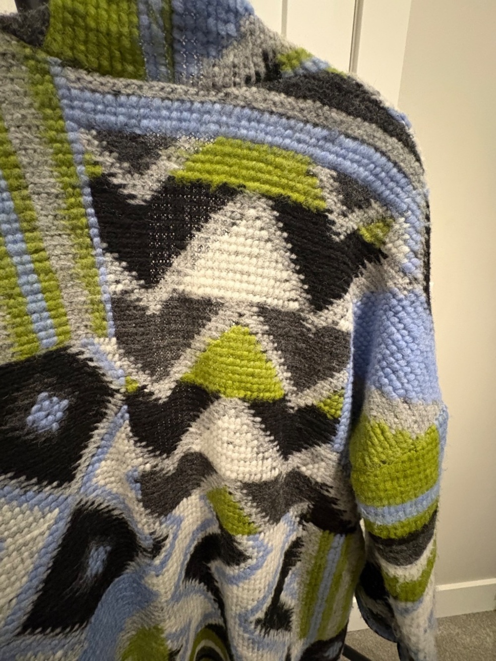 Cardigan - Picture 3 of 5